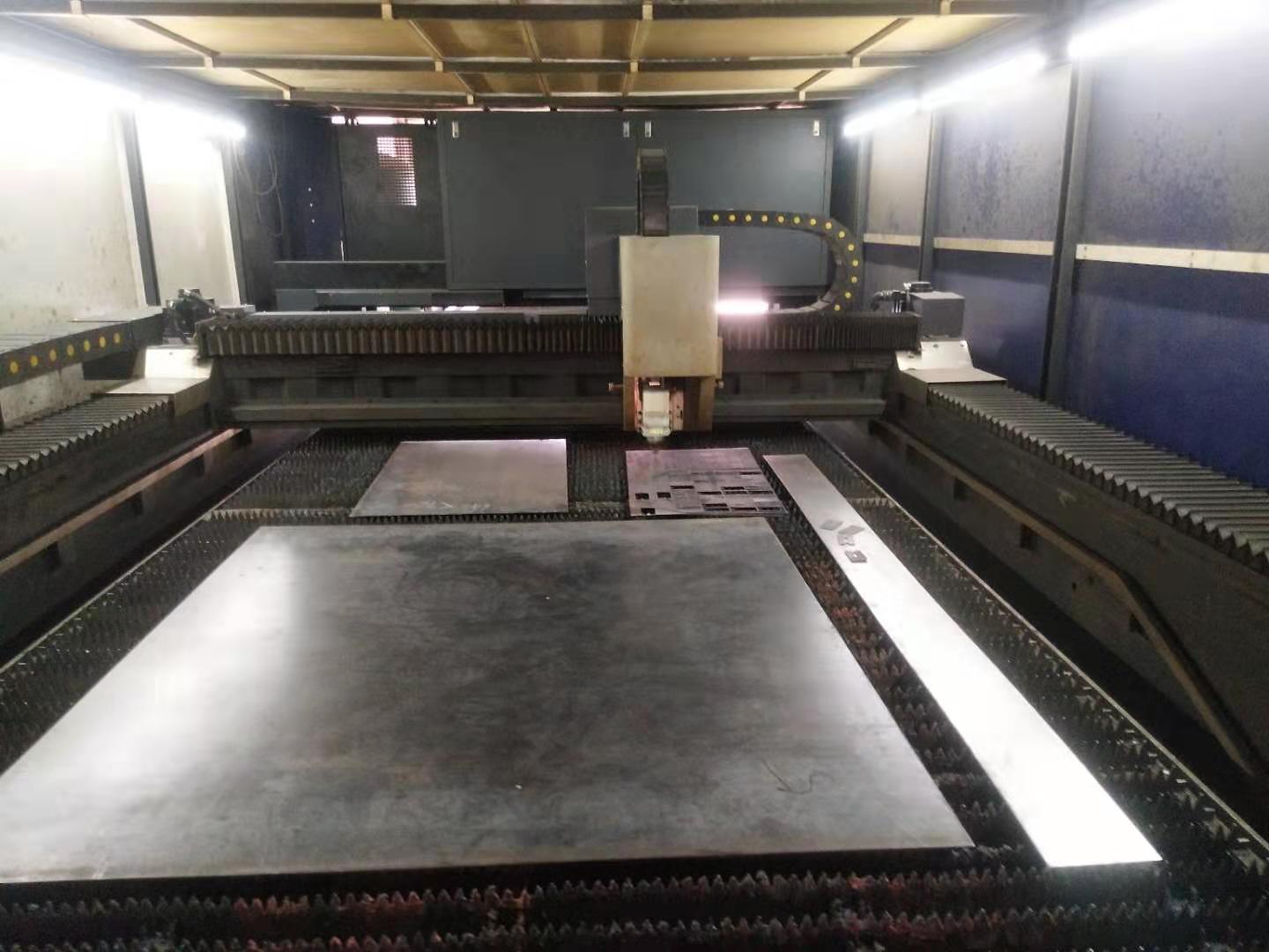 激光切割機